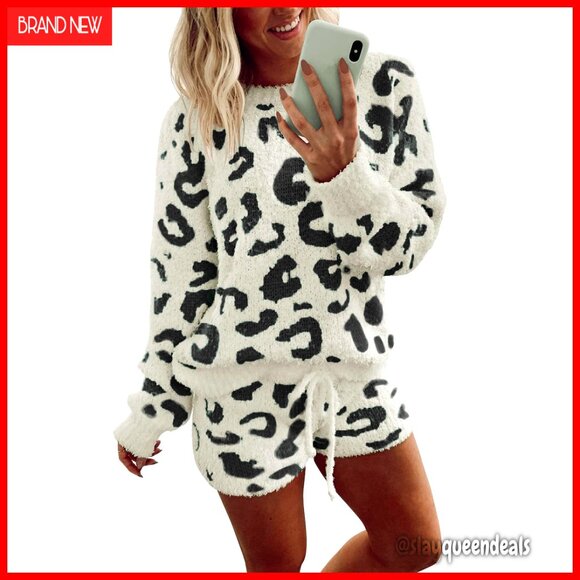 Fleece Pajama Set Long Sleeve Top and Shorts Lounge Wear Medium